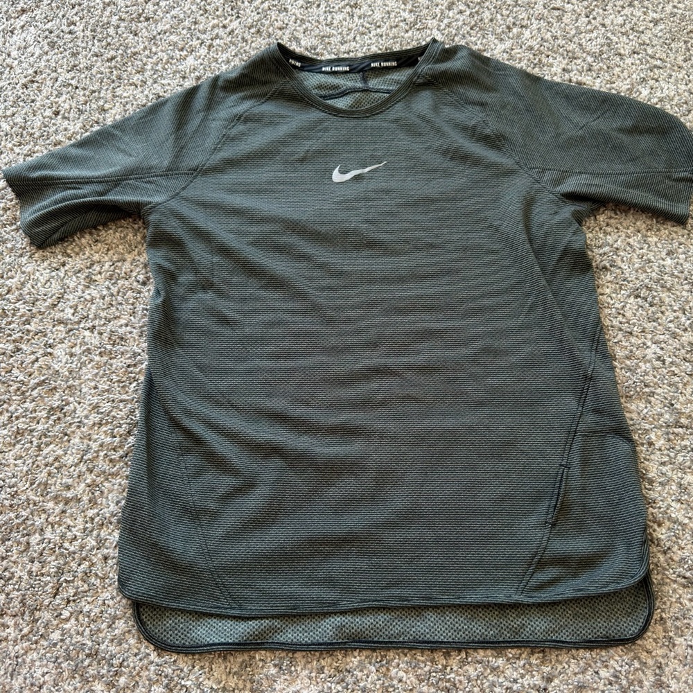 Nike Running Dri-FIT Short Sleeve Tee - Size Large